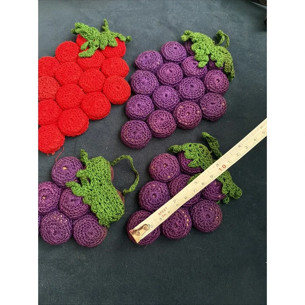 Lot Of 4 Vtg Handmade Crochet And Bottlecap Cork‎ Grape Trivets Purple And Red